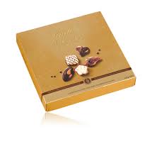 Lindt Swiss Traditional Deluxe Collection 415 g